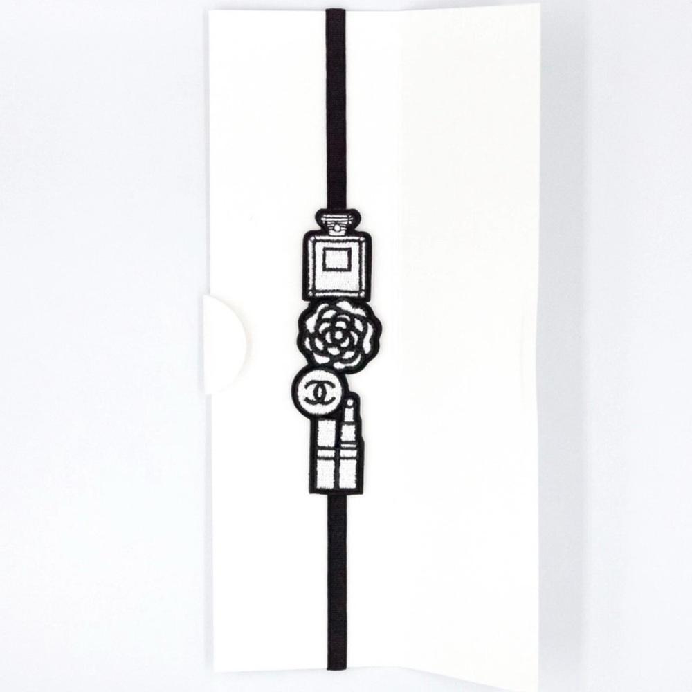 CHANEL Monochrome Iconic Bookmark / Headband